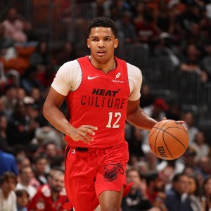 🚨两年2次赛季报销！热火签回德鲁-史密斯 合同三年价值790万